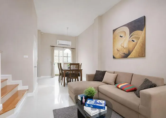 3br Family L 8 Guests Pool Access L Holiday home Bangkok