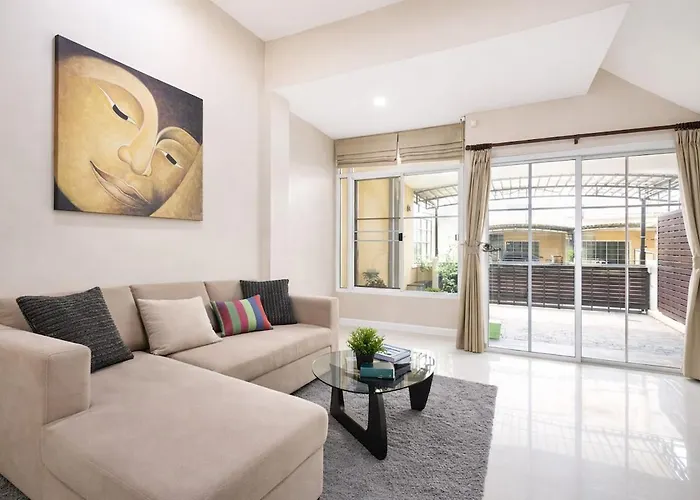 Holiday home 3br Family L 8 Guests Pool Access L Bangkok